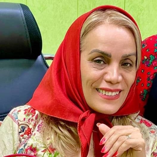 میترا رستمی