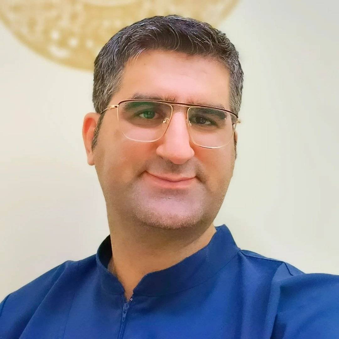 دکتر ابوفاضل اکبری