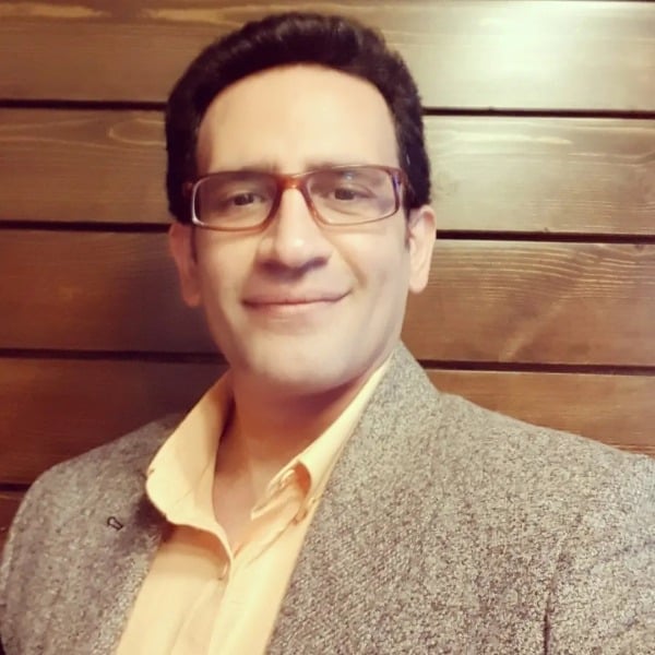 دکتر کاوه کاشانی