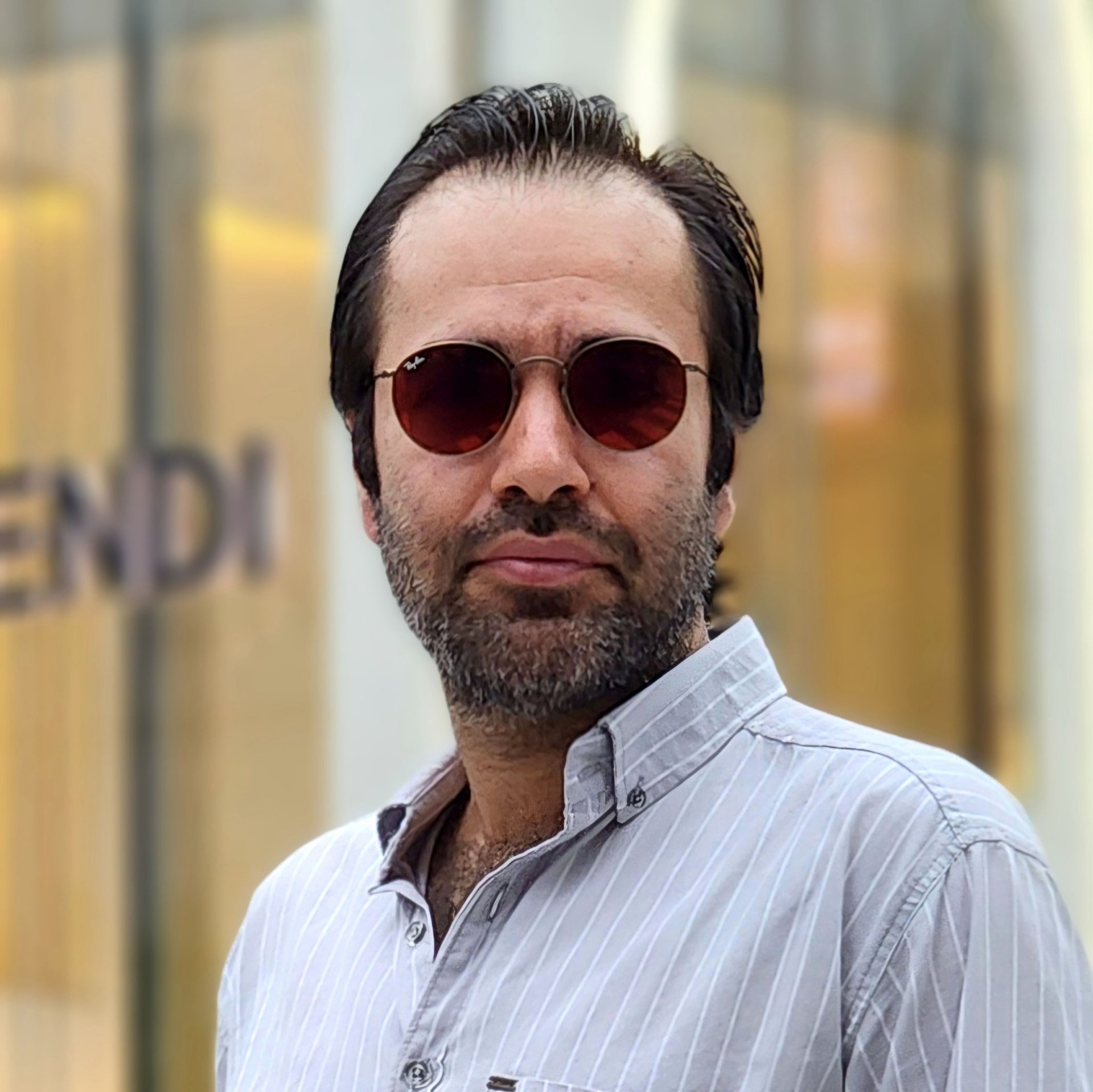 دکتر حامد فلاح تربه بر دکتر حامد فلاح تربه بر