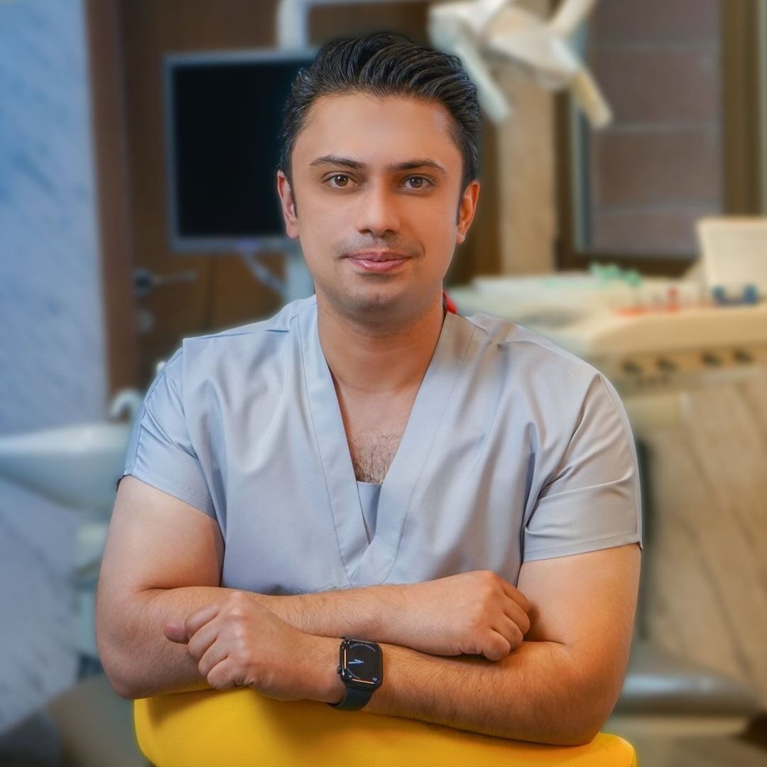 دکتر سیروس افروز دکتر سیروس افروز
