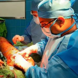 دکتر فرزاد شریفی دکتر فرزاد شریفی